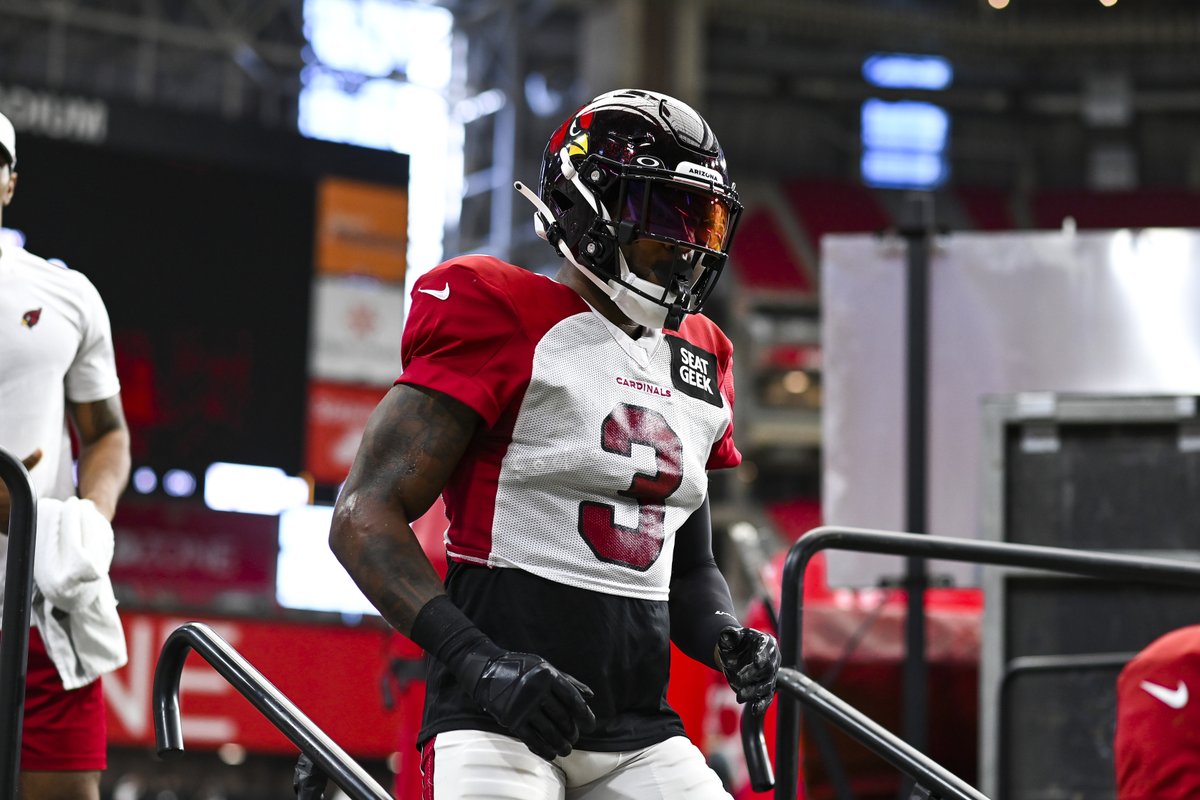 AZCardinals's tweet photo. Beware of the Dark https://t.co/viNOxPeujR