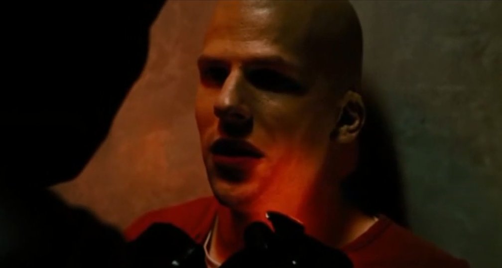 NotSayBats's tweet photo. same energy

- ''Eu estou louco. Não posso mais nem ser julgado''. - Lex Luthor (Batman vs Superman) 

Olha o nível da Warner

#TheFlash 💰 #ErzaMiller https://t.co/C3ack5xWNW