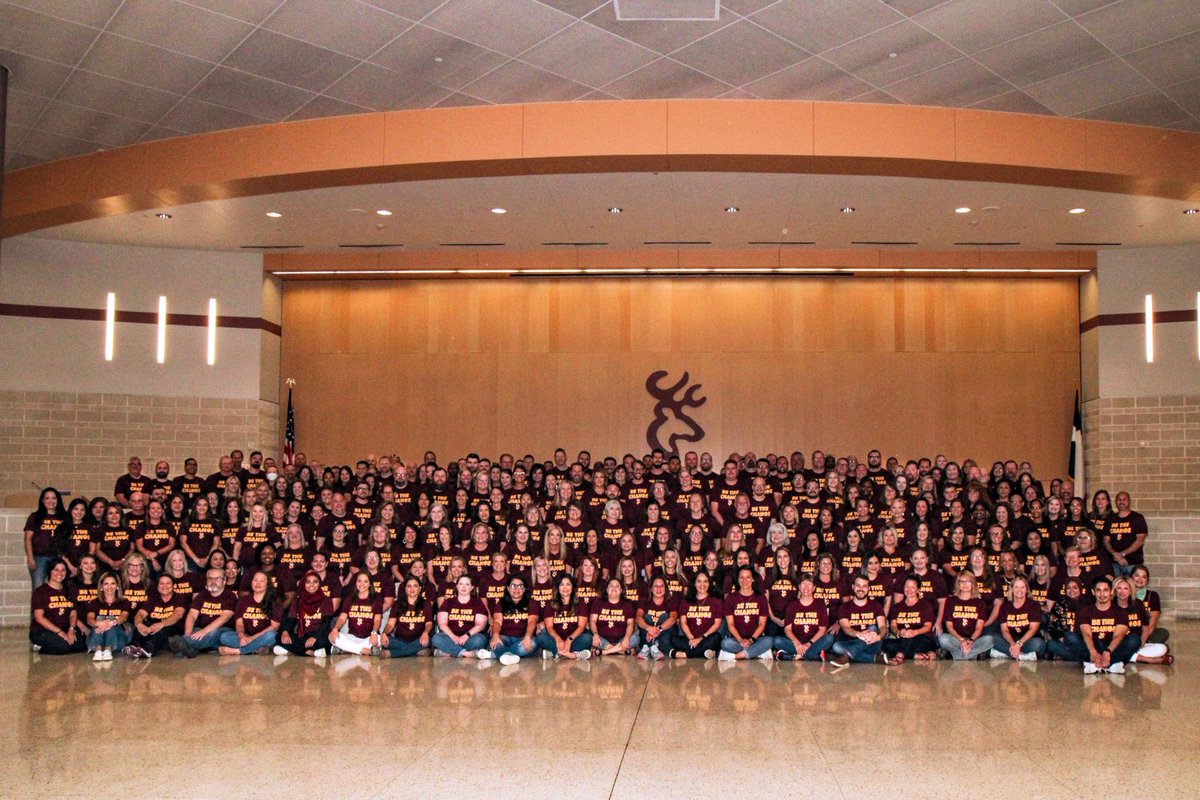 DPISD_South's tweet photo. Team DPHS - South https://t.co/w3lDxfcUTy