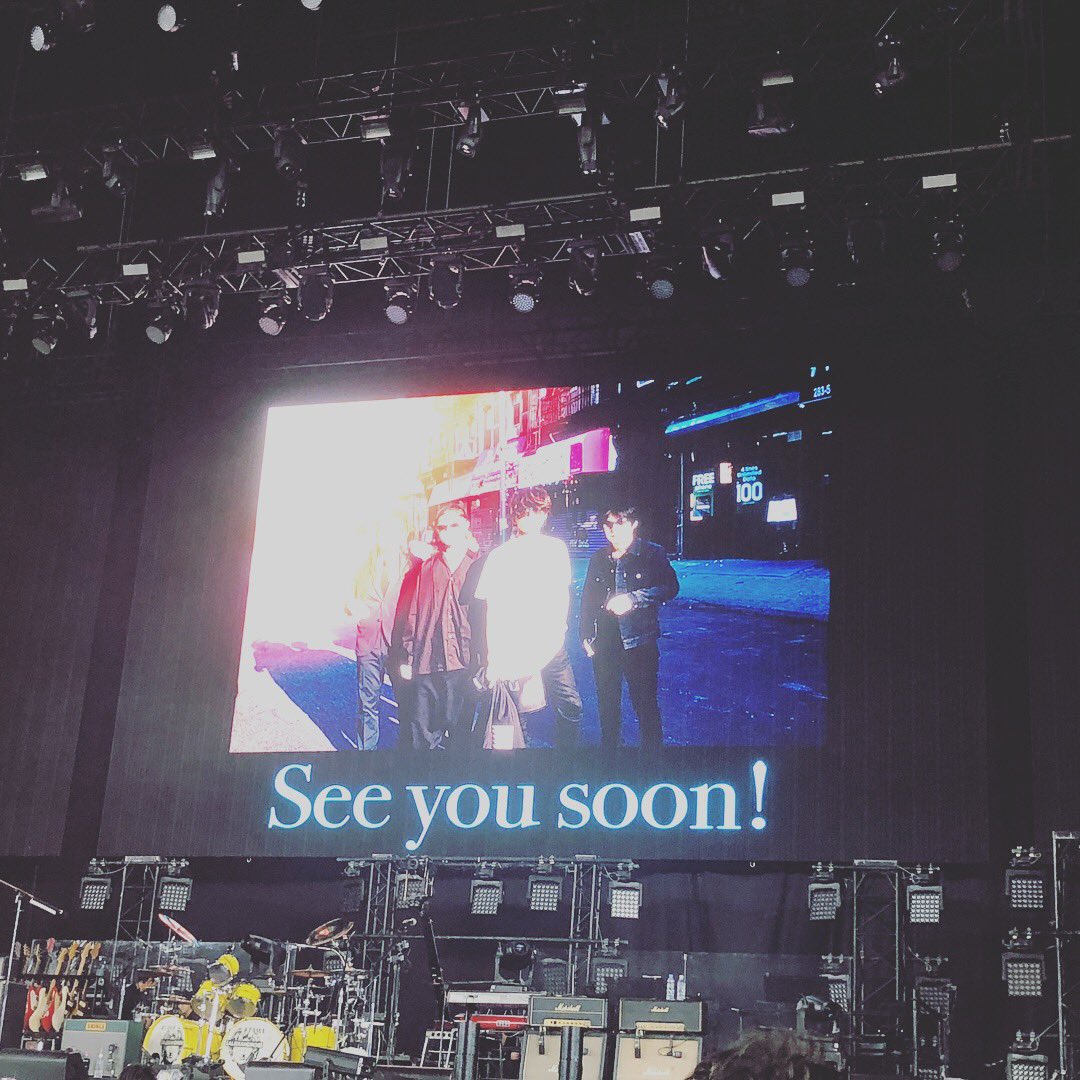 waka0_0chan's tweet photo. 4年前の8/16
楽しかったなー☺︎
#alexandros
#vipparty2018 https://t.co/gfpYVcDawD
