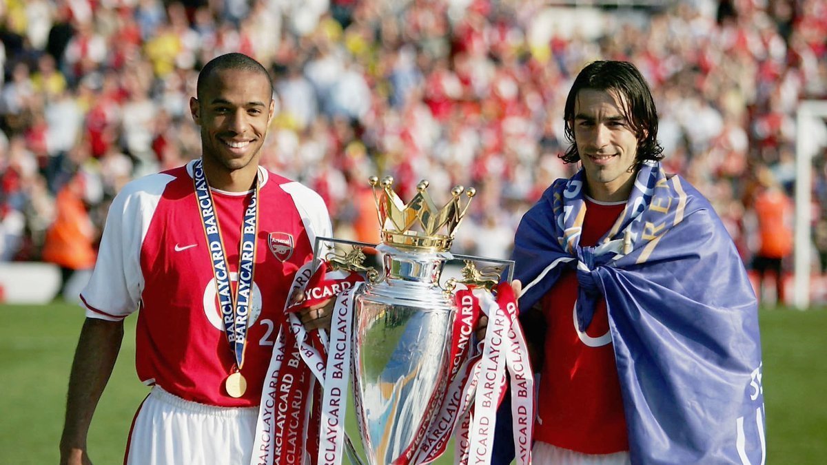 luisferpo's tweet photo. 🎂 Hoy celebra su cumpleaños Thierry Henry, sinónimo de gol y de Gunner!

🥇 Máximo goleador histórico de Arsenal (228)
🏅 6to máximo goleador histórico de la Premier
⚽️ 4 veces goleador de la Premier

🏆🏆 Premier League
🏆🏆 FA Cup
🏆🏆 Community Shield

¡Leyenda! https://t.co/X44qTZoL0l