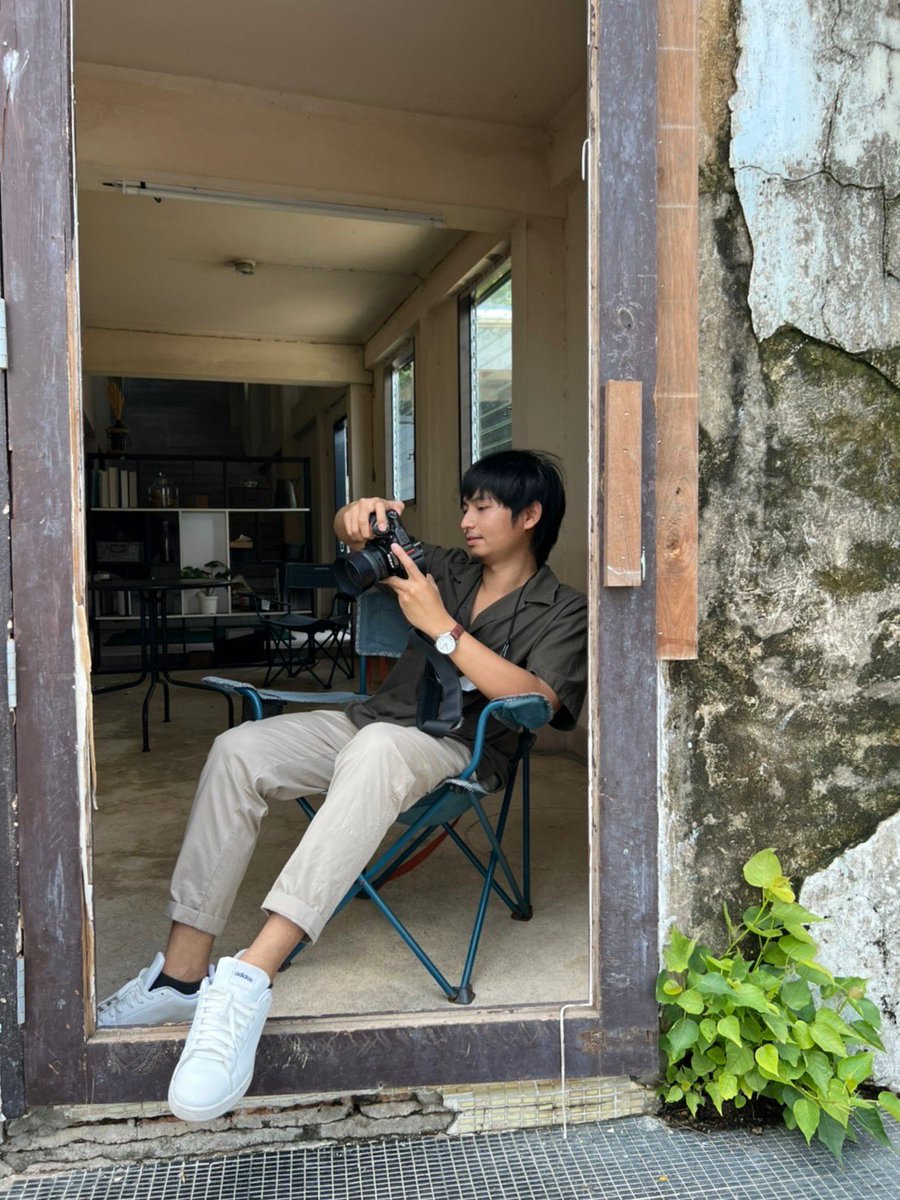 Jakgreed0604's tweet photo. สายส่อง 😅

#hiddenlab
#บางแสน #ชลบุรี https://t.co/Q1iG1nWl4f
