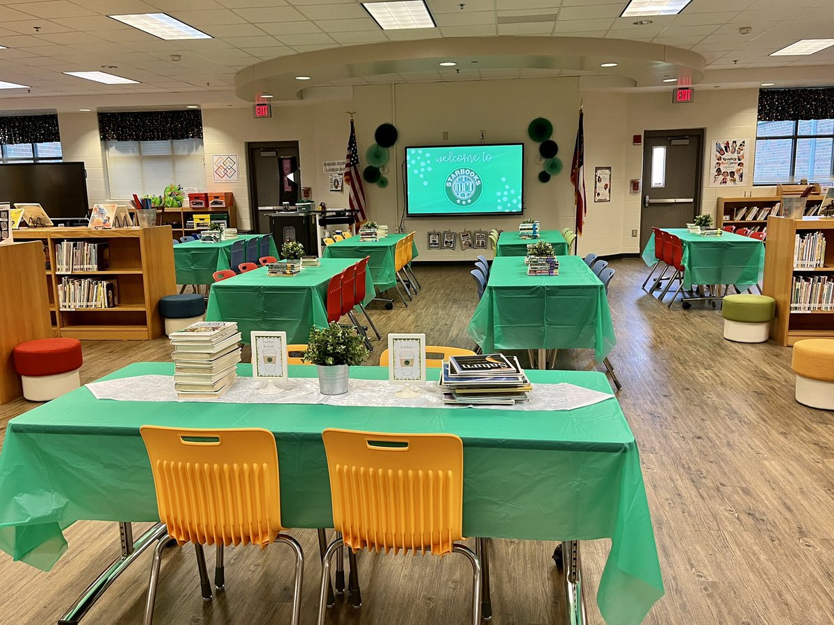 Jennifer Lewis tweet media