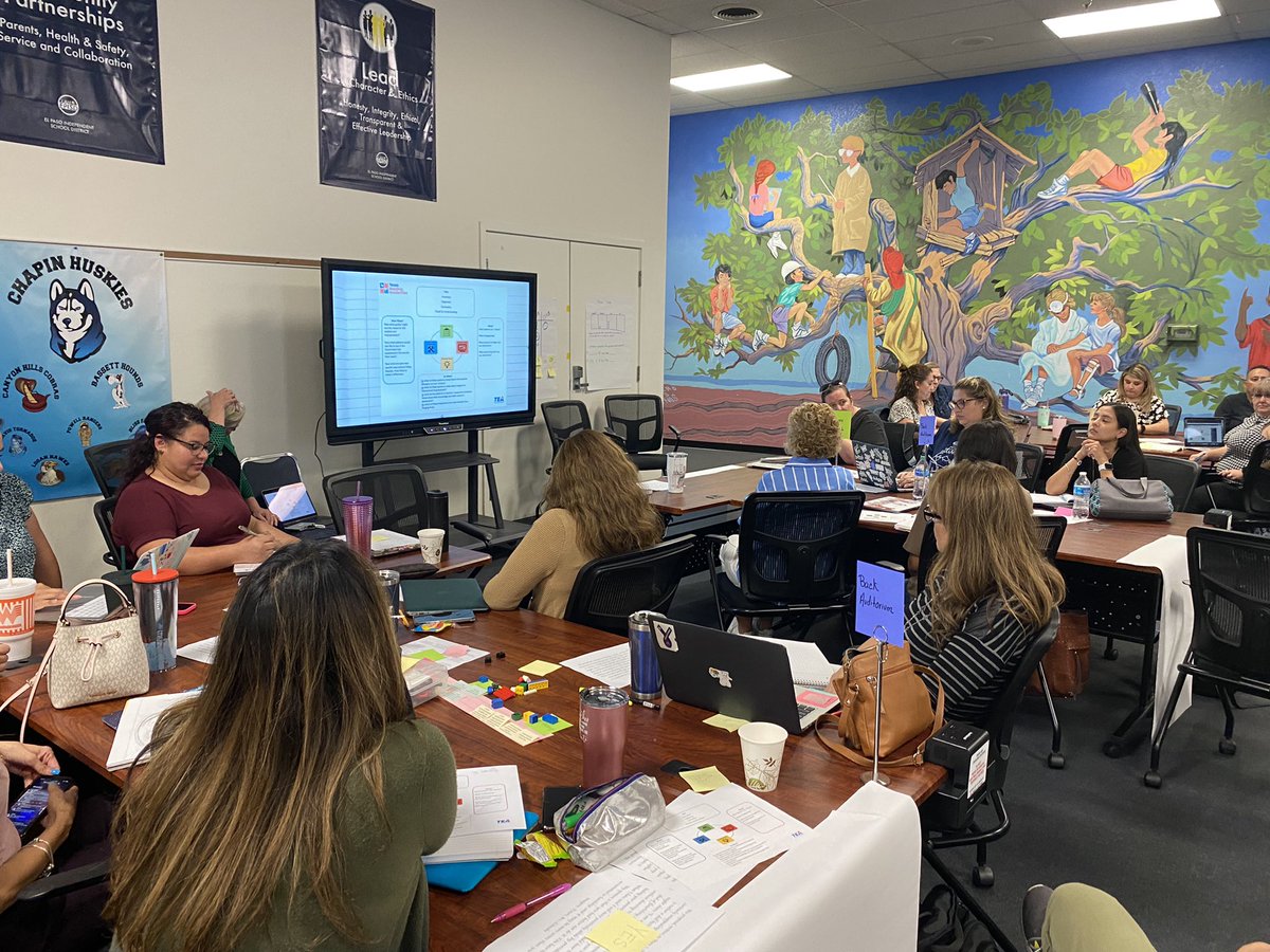 Lauren Cano tweet media