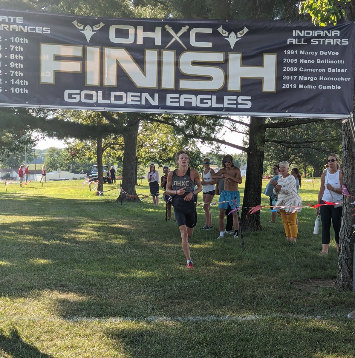 OHXC_OHTF's tweet photo. OHXC Golden Eagles start season off with two wins over Manchester (28-35) &amp; Southwood (15-0). 
Juniors Trenton Sweet (16:54) &amp; Toby Sneed (17:32) lead the way going 1-2 both setting new life time PRs.
Junior AJ Austin 5th &amp; Frosh Corban Tippey 8th both Top 10
#BeUncommon https://t.co/Du4IGzLpoS
