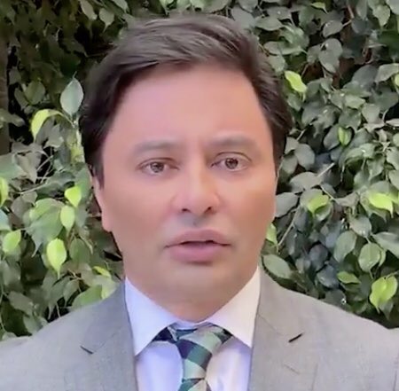 Chileokulto's tweet photo. Ellos se rechazaron como eran, para luego reformarse...calculen la cagaita que se dejaron 🤣
Por eso #YoApruebo mejor !! https://t.co/KlVR3YKuo7
