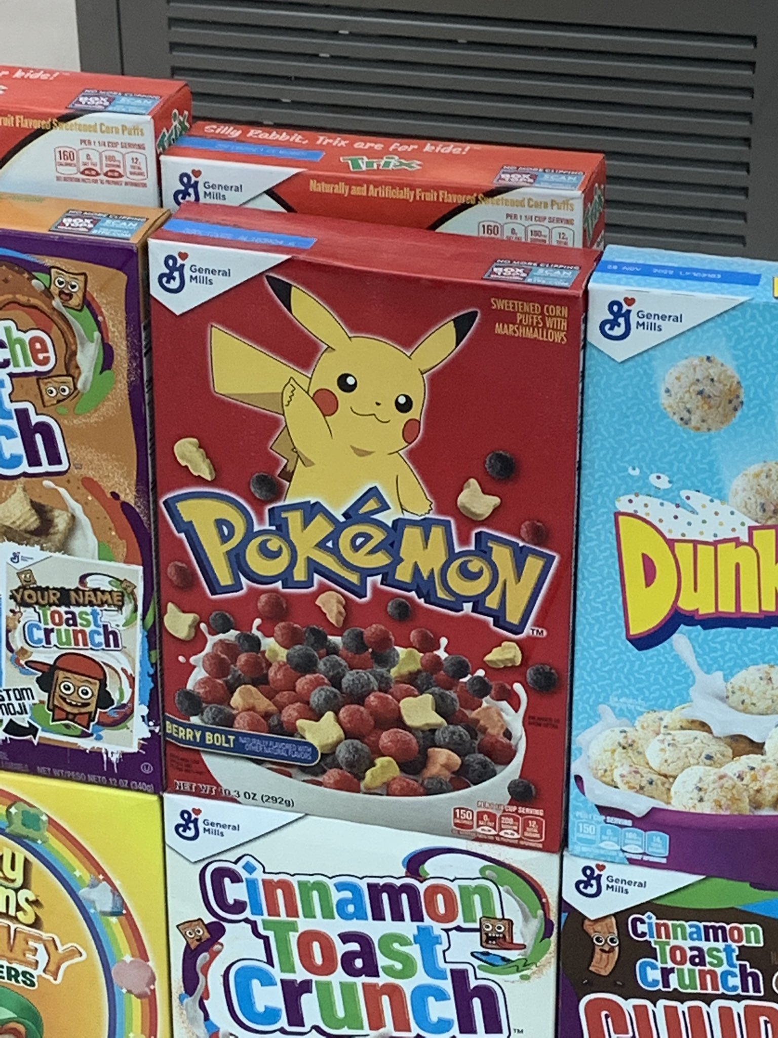 Touya! ☆ on Twitter: "what did they do to pikachu???  https://t.co/iVUwqDTKJt" / Twitter
