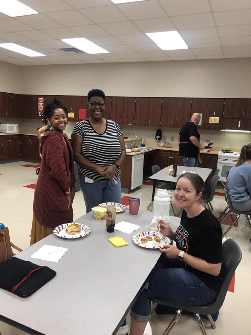 Image from Smith Sabercats (@SmithMS_CFISD)