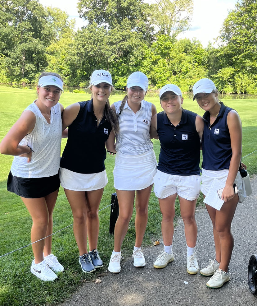 AvaPulley13's tweet photo. One of my favorite days of the year!  Ryder Cup Day with @MagnificatGolf @golfgirlsHHS and @Stowbulldoggolf It’s always great playing with friends.  @_igoyette @CaraHeisterkamp @cammy_reed7 @Isabell12554229 https://t.co/mcaouuIJEZ
