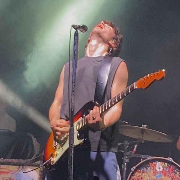 trevplang's tweet photo. God, this is what I look like performing? Who took this??? https://t.co/hjOJY98v74