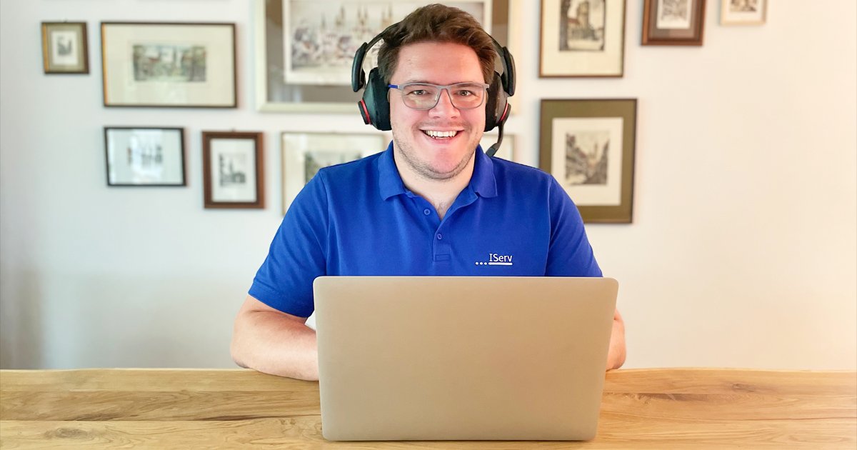 IServGmbH's tweet photo. Der Alltag vieler Schulträger gestaltet sich komplex. Der Aufwand für die IT steigt überproportional. Doch es gibt eine einfache Lösung, die Schulen mit ihren individuellen Bedarfen abholt. 🤝

Hier zum Artikel: https://t.co/WvGKpH9leB

#IServ #justschool #schulträger #twlz https://t.co/FOJAGN62nT