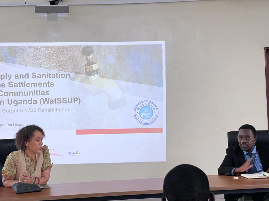 GIZWatSSUP's tweet photo. Following the handover yesterday WatSSUP had a meeting together with the @min_waterUg Commissioner UWSSD and colleagues from the #CRRF Secretariat to discuss progress on the  rehabilitation of WSS in the settlements &amp; critical aspects for the transition to NUWS

@CrrfUganda https://t.co/2f6XLSscJ8