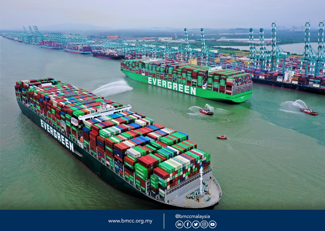 BMCCmy's tweet photo. #BMCC #BMCCMember #Congratulations
Congratulations to our member Port Of Tanjung Pelepas (@PTPMalaysia) for achieving a historic milestone on 31 July 2022 when it became the first container terminal in Malaysia to surpass 1 million twenty-foot equivalent units (TEUs) a month. https://t.co/ECljnXKpnB