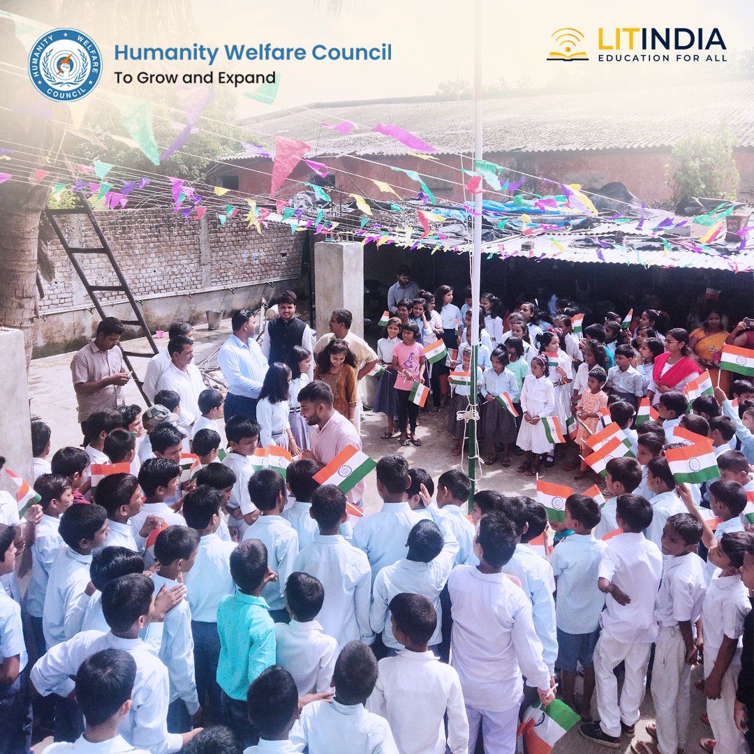 HWC_NEWS's tweet photo. @ProjectLitindia organised an Independence Day event at its LitIndia centre in Buxar, Bihar celebrating the #AzadiKaAmritMahotsav. 

#IndianIndependenceDay #75yearsofIndependence #ProjectLitIndia #HumanityWelfareCouncil https://t.co/SbDwfnJZ1d