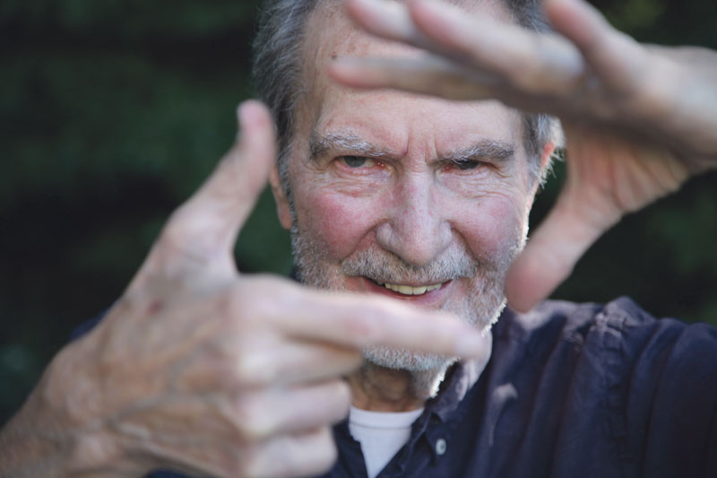 mediatexter's tweet image. pastewka: RT @MuenchnerF: #EdgarReitz' Heimat-­Trilogie zählt zu den bedeutendsten Werken der deutschen Filmgeschichte. Im September wird die restaurierte Fassung der »Zweiten Heimat« im #ASTORFilmLounge im ARRI in #München uraufgeführt. Ein Besuch.
…