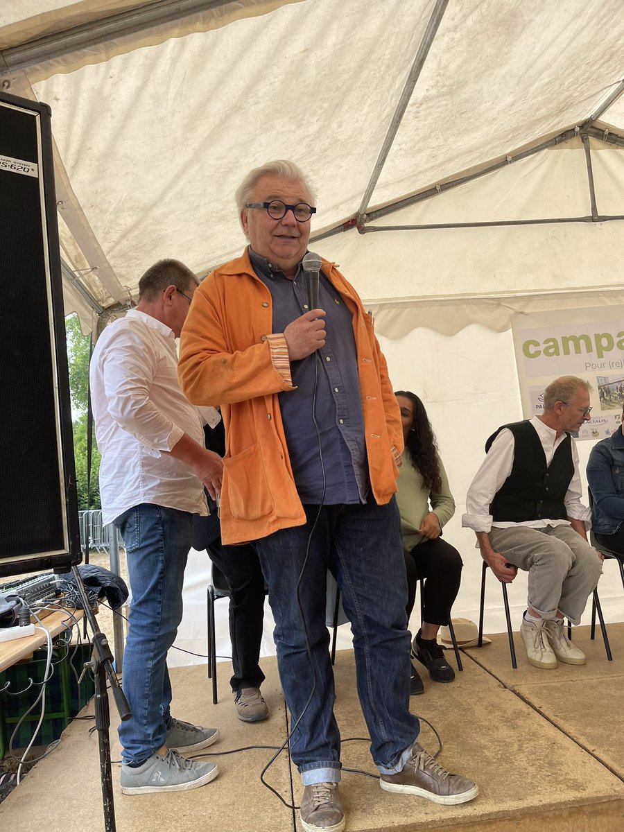 senateur61's tweet photo. Coopération ville campagne c’est l’objet de #campacity belle coopération entre la commune ornaise de StFraimbault et @mairie18paris exemple à suivre après l’expérience très positive avec @Mairie9Paris @dburkli merci à la cheville ouvrière de ce projet #campacity @alain_delangle https://t.co/dzX2VyoaYG