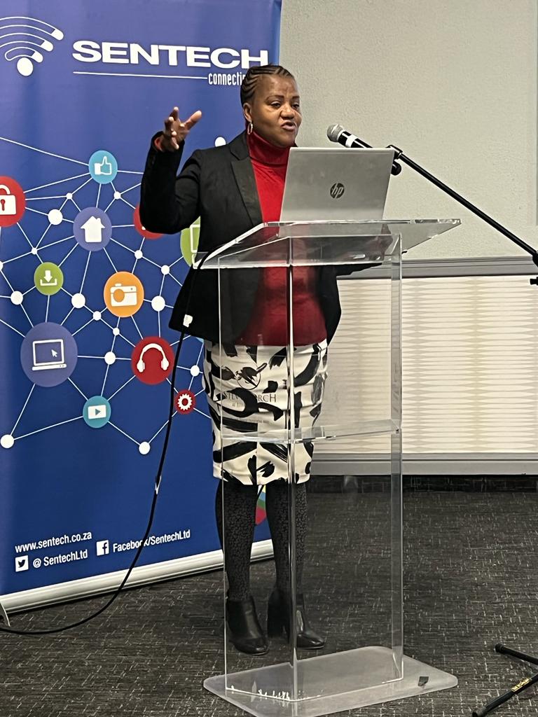 SentechLtd's tweet photo. The 9th and last of the SENTECH Community Broadcastersโ Roundtables was Gauteng Province held in Johannesburg.
#SENTECH #CommunityMedia #CommunityRadio #CommunityBroadcasting https://t.co/0ZWnTIJpPa