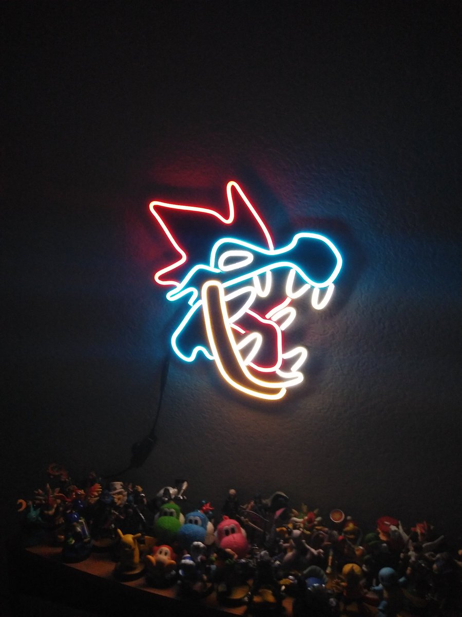 Th3WaterPhoenix's tweet photo. Shout out to @TC_GlowShop for his amazing work on this feraligatr neon style light! Looks fantastic and I love it so much! He is the real deal y'all. https://t.co/utTHUnytA1