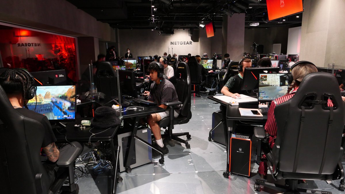 KINOTROPEgaming's tweet photo. 【KINOTROPE CUP】
先日開催された、第1回KINOTROPE CUPへのご参加、ご声援誠にありがとうございました!
初主催という事で沢山のご迷惑をおかけしてしまいましたが、会場には参加してくださった方々の笑顔が溢れていました。
今後ともKINOTROPE gamingへのご声援、よろしくお願いします👀 https://t.co/HcRECk5Ero