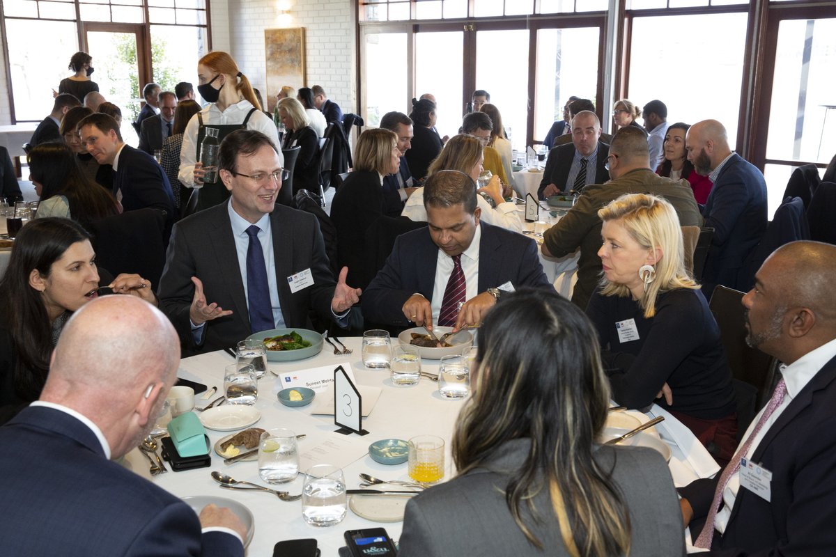 Asialink Business tweet media