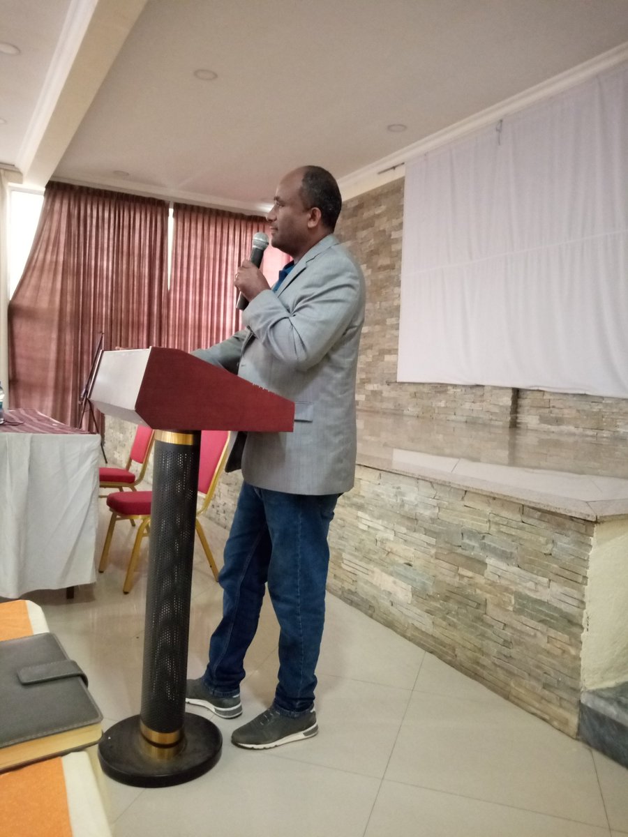 konyangokev's tweet photo. @dejene_kassahun making welcoming remarks during the ongoing #LINKTRAINING with Durum wheat value chain actors in Bishoftu, Ethiopia. @CGKChege leading the team. @mtilahun279 @BiovIntCIAT_eng @IamVictorMugo @markincolombia @treeshy @kinyua_wambu https://t.co/8BKq8mzCRX