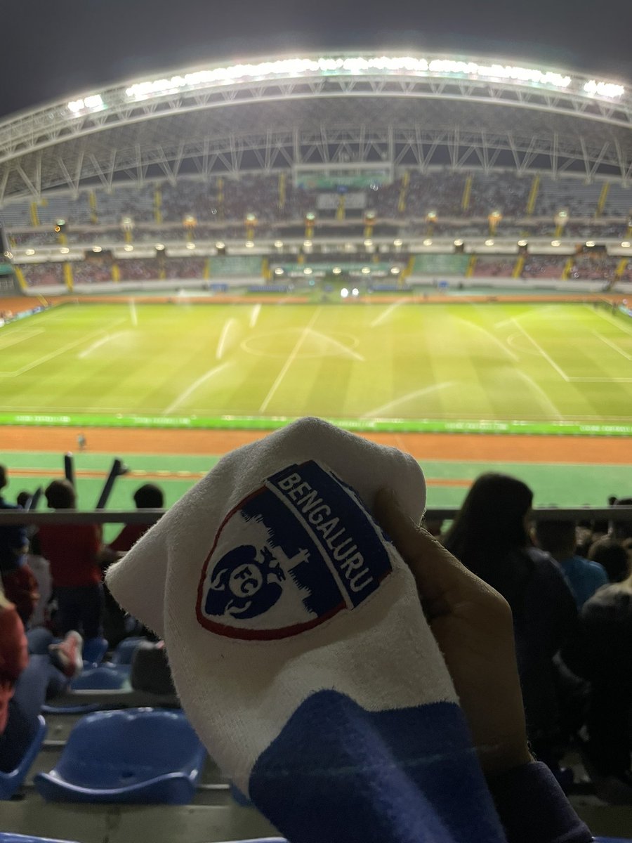 PratithShetty's tweet photo. @bengalurufc Wishing you the best of luck for this season ♥️ Wore my club to the U-20 FIFA WOMENS WORLD CUP, Costa Rica!  Everywhere we go @WestBlockBlues 🥺                                     #BengaluruFC #WestBlockBlues https://t.co/UhO78oihw9