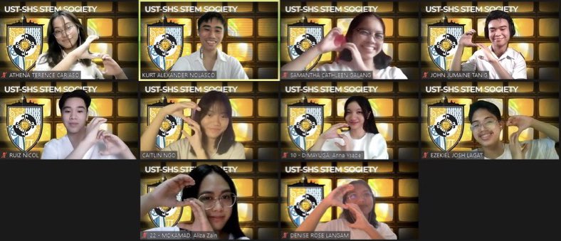 presidentsoc's tweet photo. Officially, with my Executive Board 💛 https://t.co/AME52NauJQ