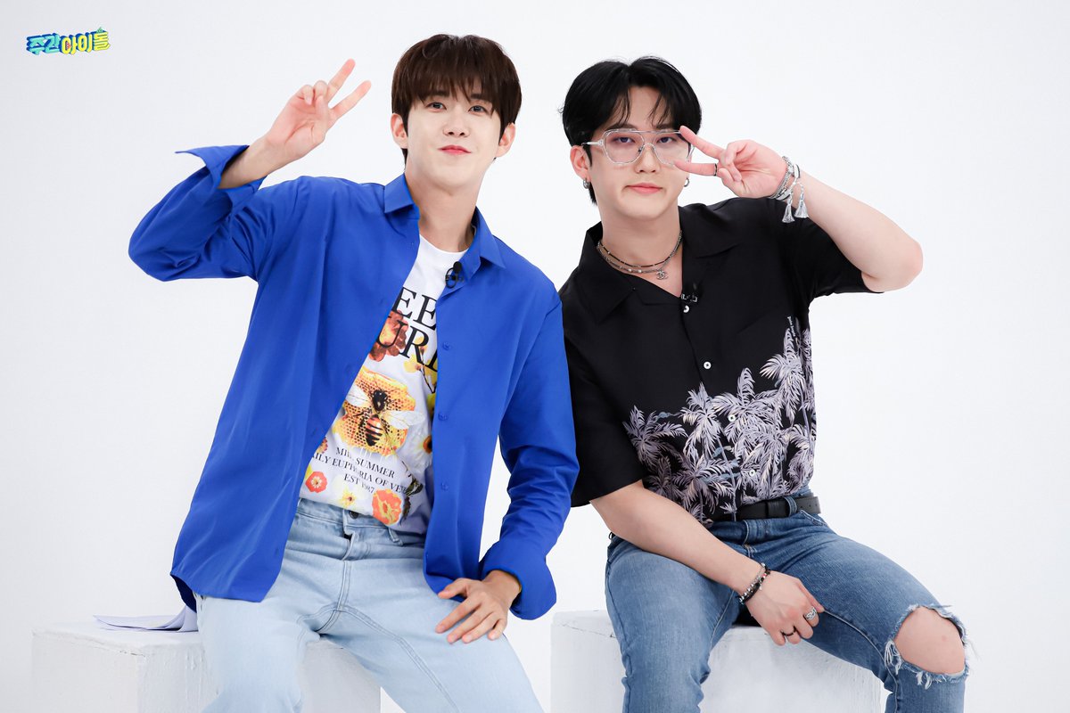 PICS] 3/4 Stray Kids #Changbin as the Special MC for Weekly Idol