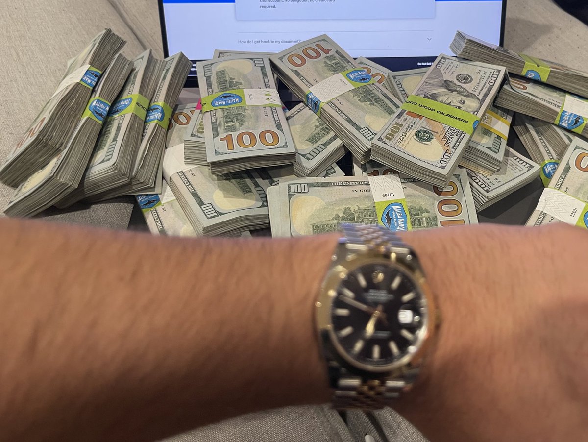 ABCLOSING's tweet photo. @BoredApeYC @ROLEX https://t.co/J12b3cxrRF