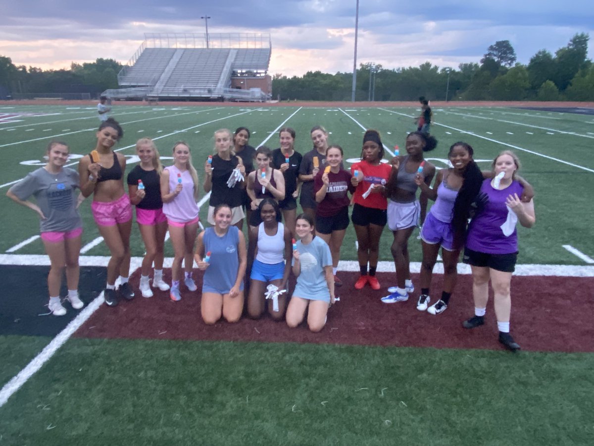 AHSGirlsFFball's tweet photo. What do you get out when you combine an off-season of hard work, opportunity, and the most fun sport on the planet? A packed house for an info meeting!!!
60 girls signed up for tryouts with 34 days to go!
#howyafeel #daybyday #wow #di22erent https://t.co/xPwo4Vb4Xu
