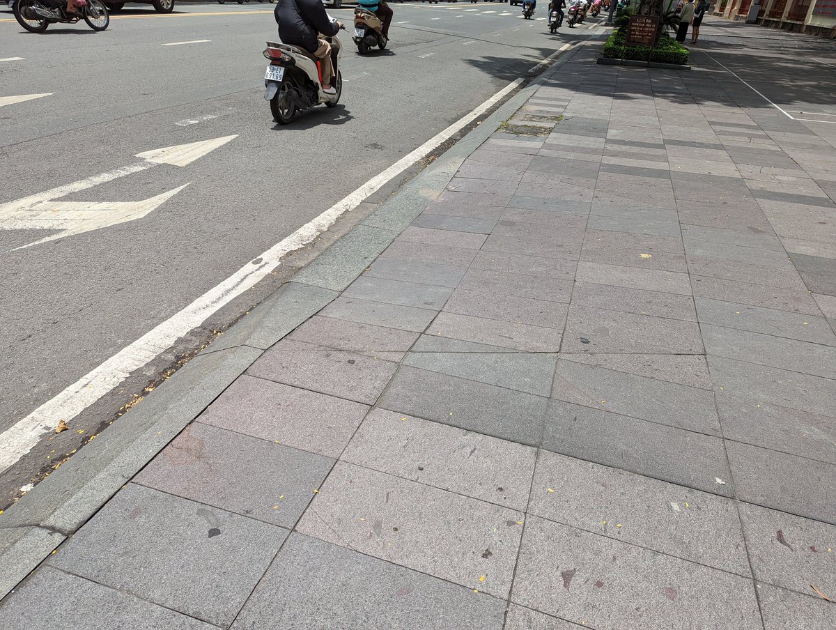 Saigon_Redux's tweet photo. My new game whilst walking around #HCMC, particularly in District 1 and 3.
Observations of zebra crossing being placed about 1-3 metres away from the dropped curb.
Good luck to the visually impaired! https://t.co/3kbPyazMxo