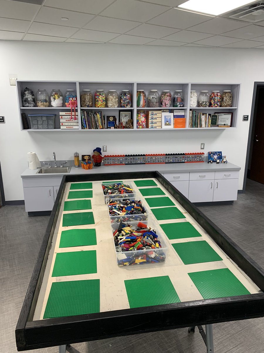 I cannot wait for the @ADHUSelementary students to see the new STEAM Lab! Only 7 days to go! 😍