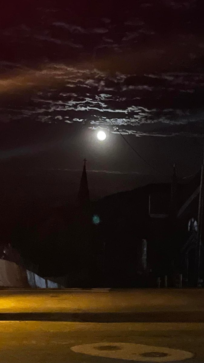 ♥️ Me ♥️ My Moon 🥳