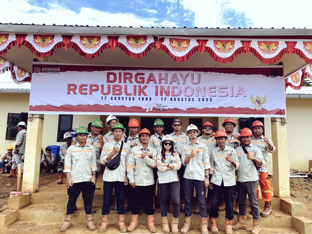 Wawan_Sepoeloe's tweet photo. HSE PT KFM 
#dirgahayuindonesia #dirgahayuindonesia77th🇲🇨 https://t.co/n89PpozBCZ