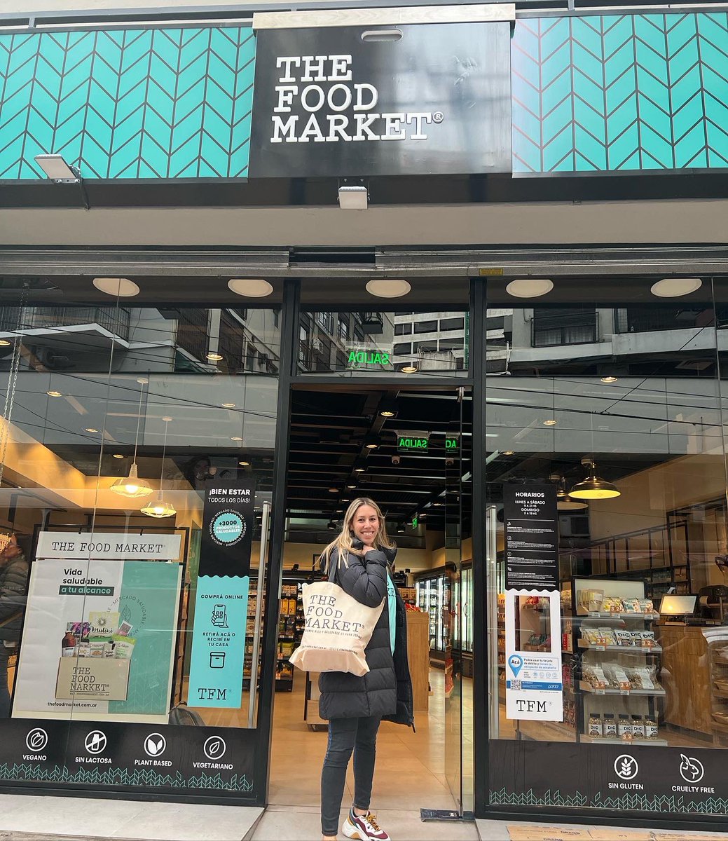 meluwolman's tweet photo. Retratos de lo que fue el primer día de nuestra nueva tienda @thefoodmarketba en 📍 Palermo 🚀
El nivel de orgullo y emoción que manejo! 🥹
Ya abiertos! Los esperamos en Scalabrini Ortiz 2524, CABA 🙌🏻
#mercadosaludable #thefoodmarket #alimentacionsaludable https://t.co/nWOJBljctm