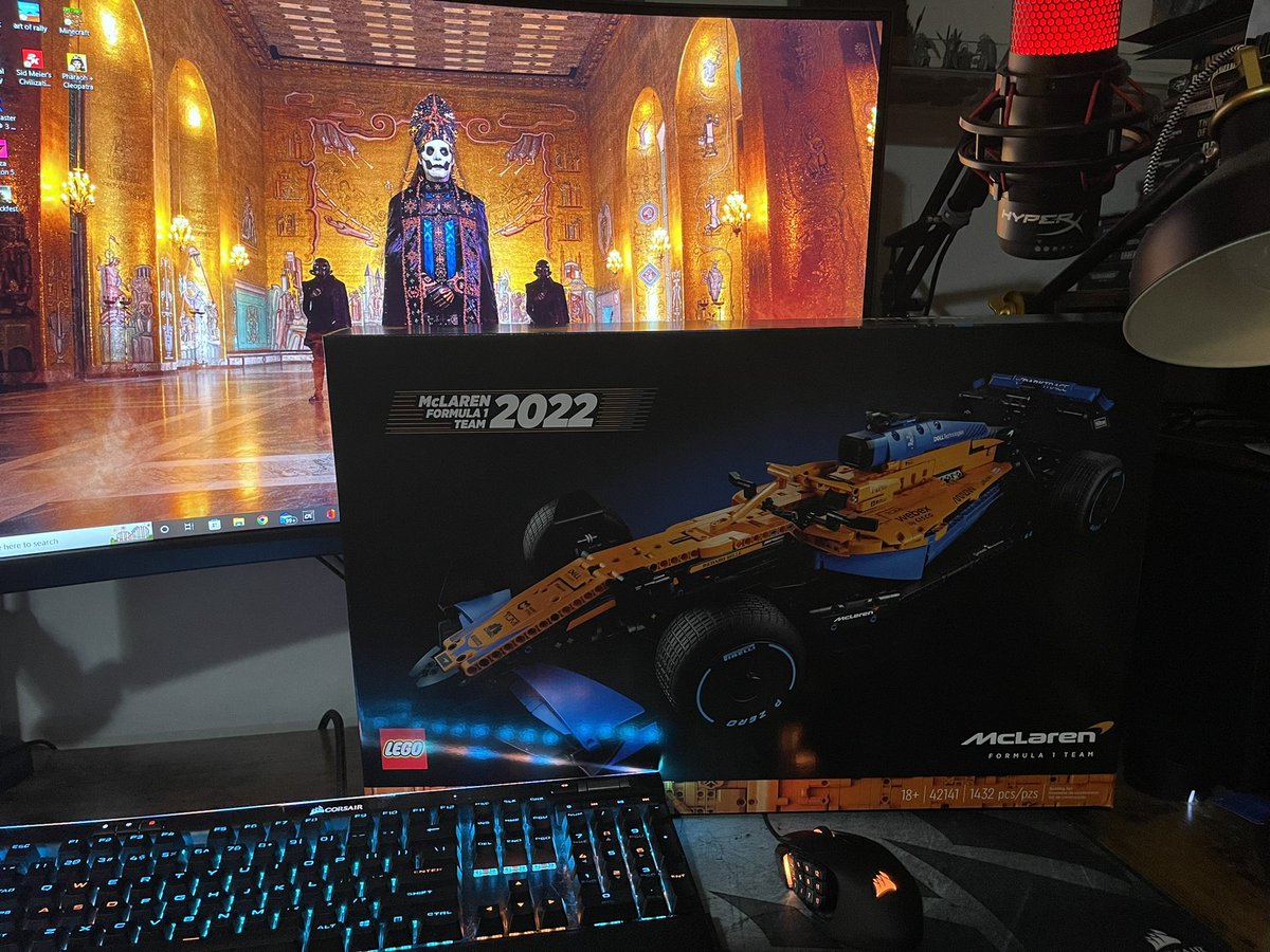 azadrael's tweet photo. Thanks to my followers and my wife for coming together and making this happen. This is my dream Lego kit. I really do have the best community I could have ever hoped for. I will be streaming the building process in the next week or so. https://t.co/JQzc93OJY6 #f1 #TwitchAffilate https://t.co/opuLpqe2ia