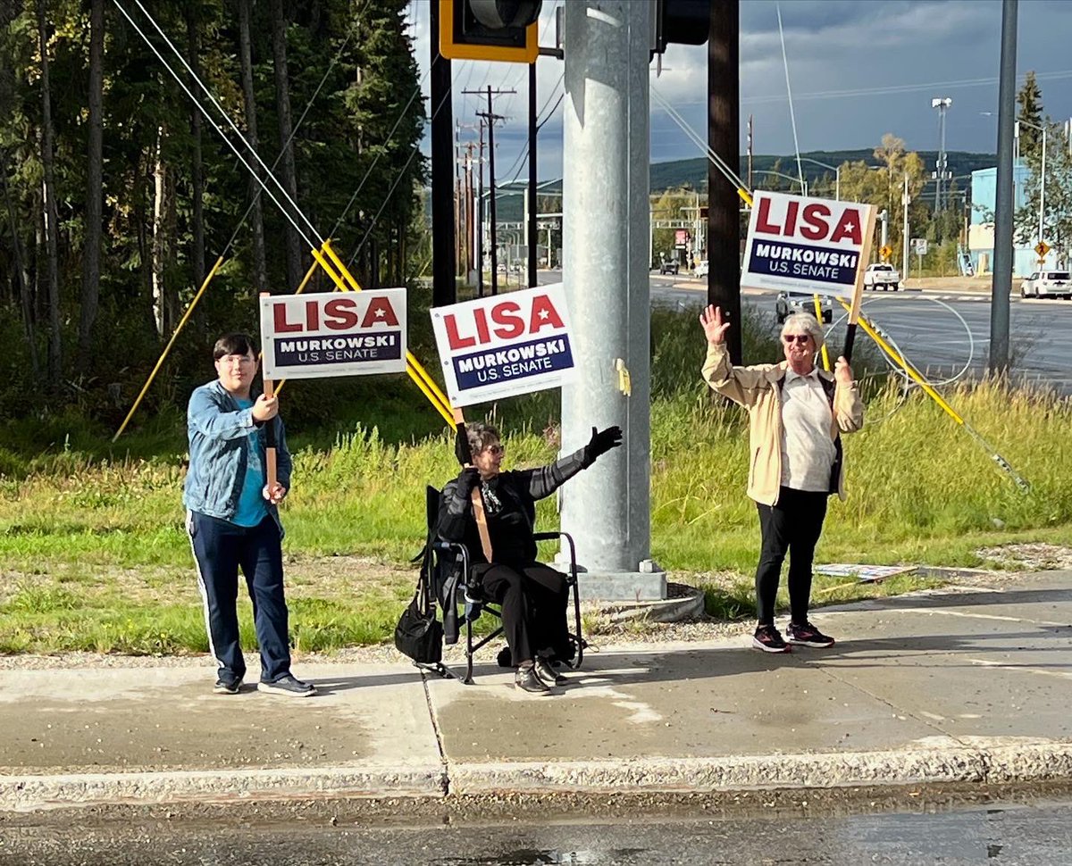 LisaForSenate's tweet photo. #GoVote, Alaska—polls close at 8 pm! On your ballot, #PickOne #PickLisa! https://t.co/ZI5Gutmy7O