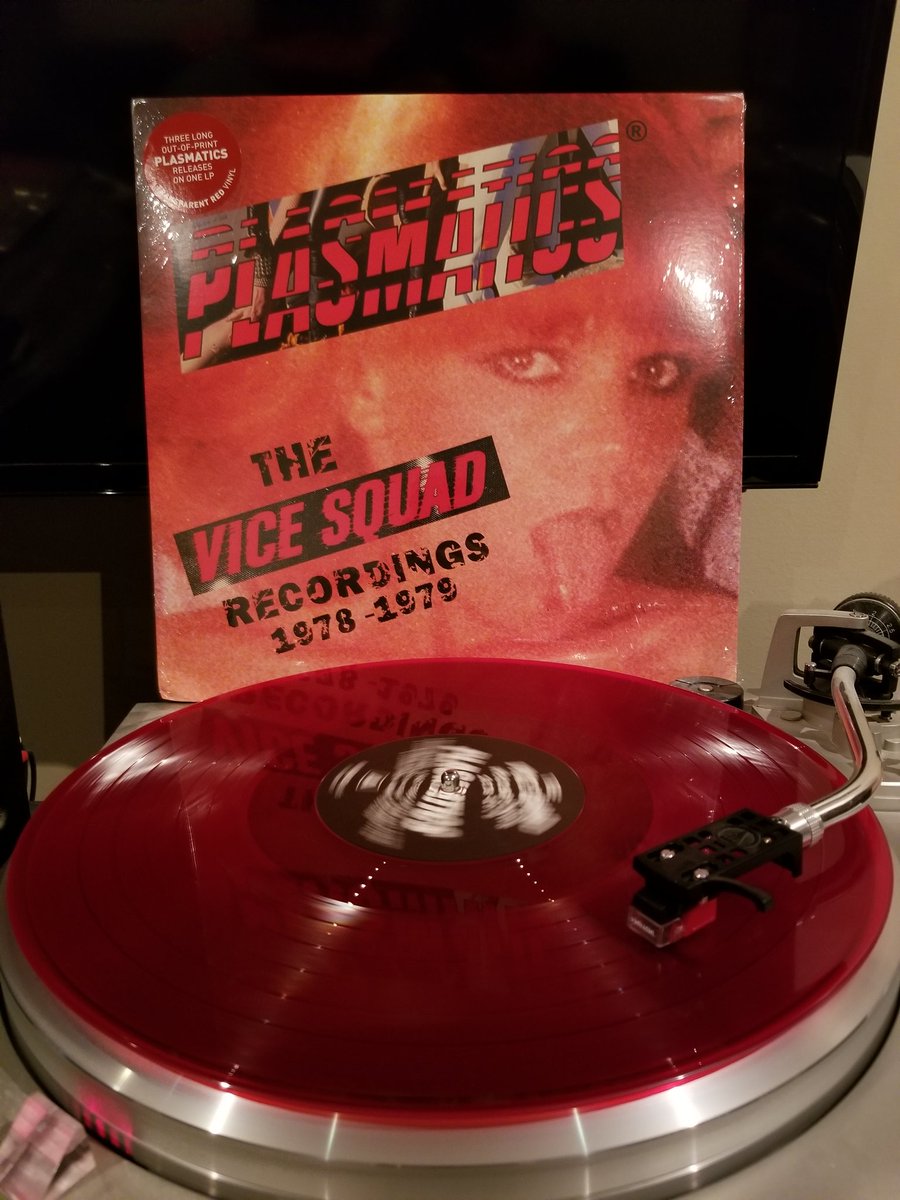 SpinVinyl1's tweet photo. This is a great compilation for those early Plasmatics singles. Wendy O. Williams is a legend.
#Plasmatics #WendyOWilliams #ViceSquad #ButcherBaby #colorvinyl #vinyl https://t.co/hWs6BR9B6T