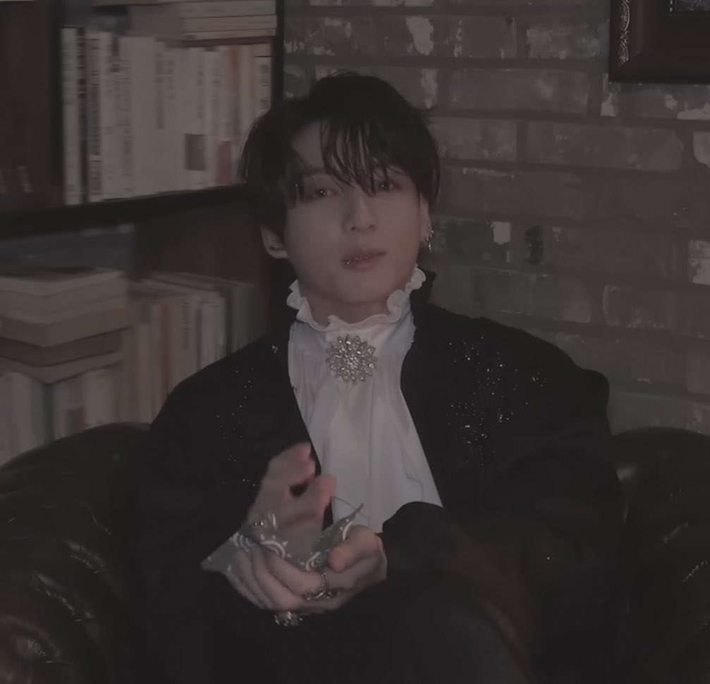 โอ้ยหล่อมากกกก😭😭😭