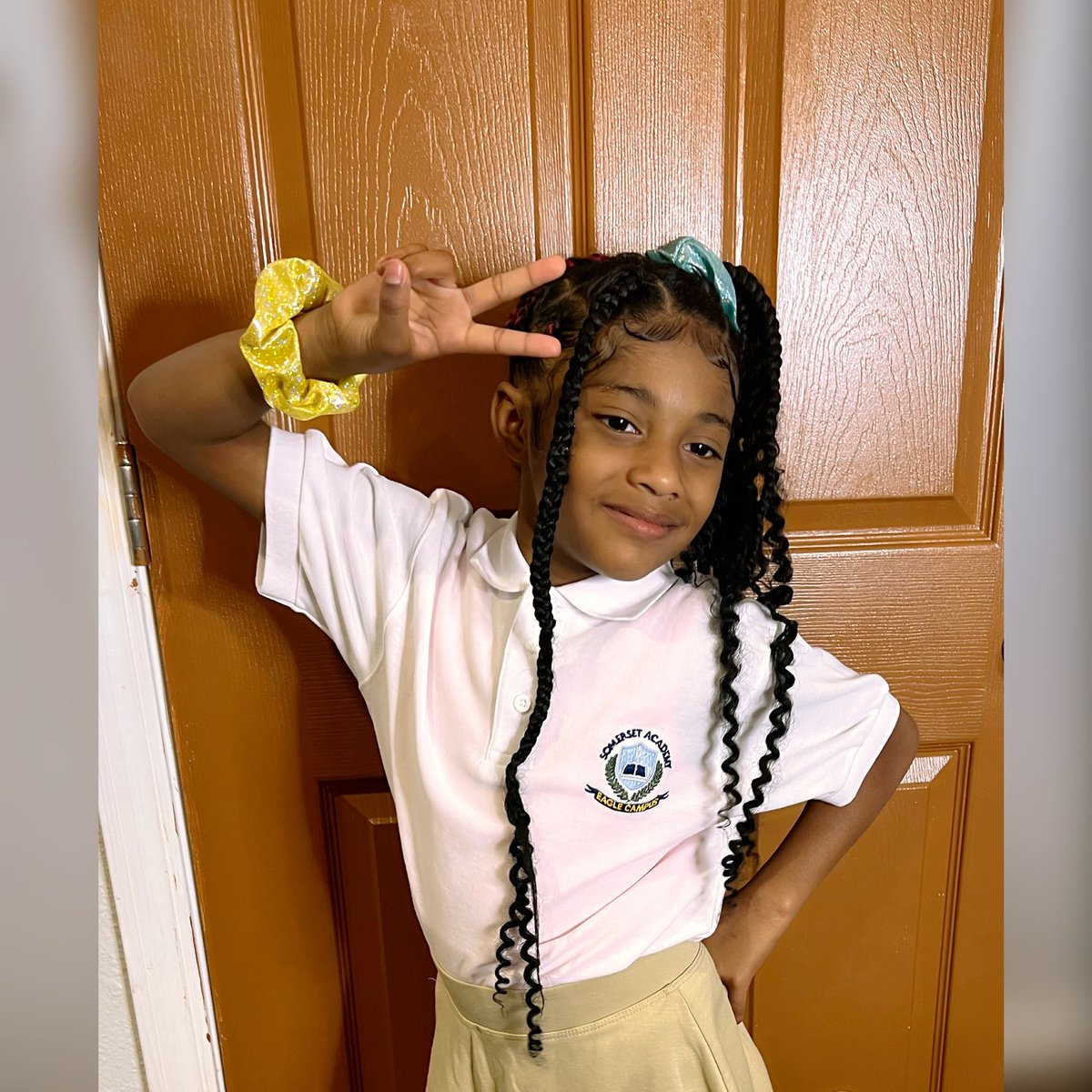 SentfromKali's tweet photo. Making sure our girls have a childhood we didnโt have ๐ค๐ฝ. . Rest easy sis ๐ค๐ #fostercarestories #firstdayofschool #auntiegang https://t.co/oLC9q8wZ0X