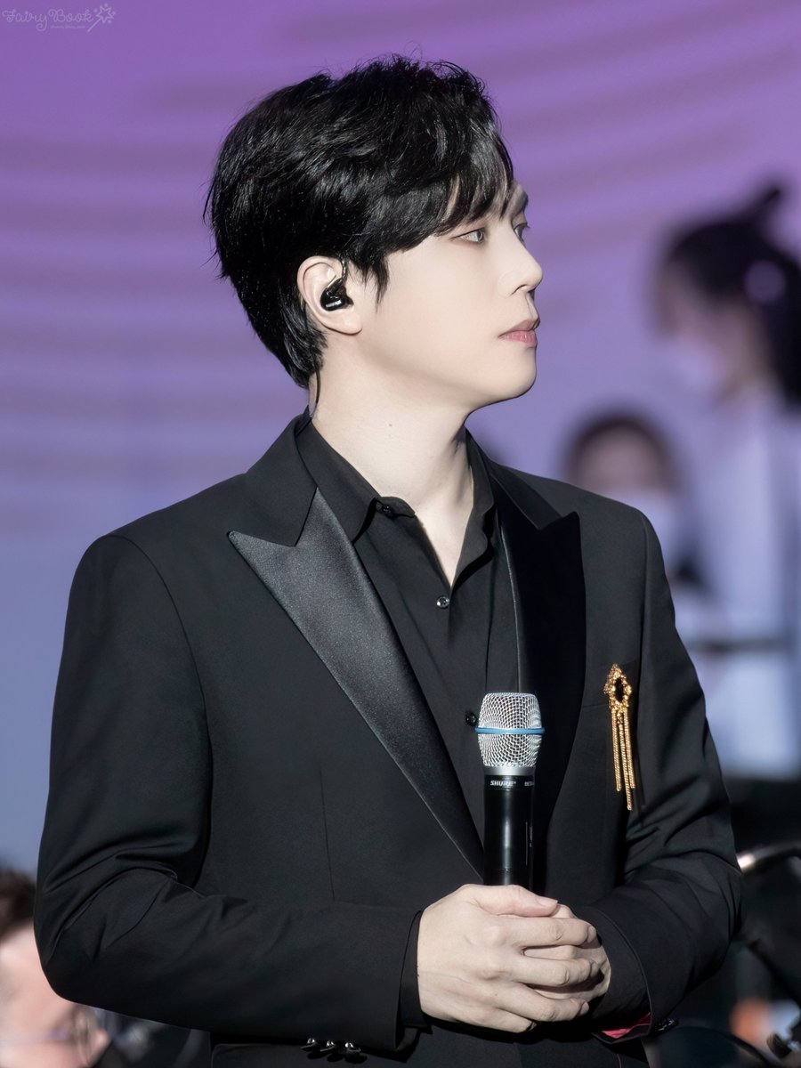 fairy__book's tweet photo. 220814 서울시립교향악단 광복 77주년 기념 음악회

 #고훈정 https://t.co/yuODbhxW3v