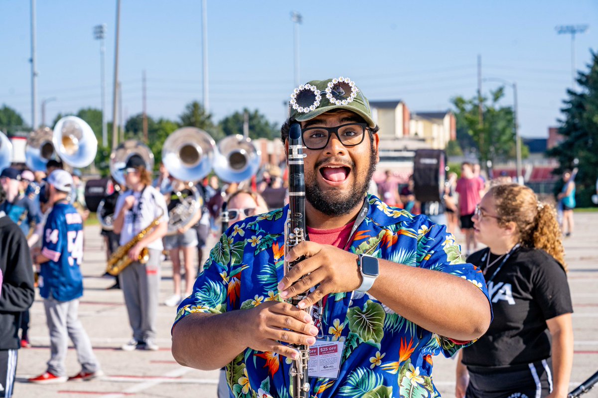 isubrmm's tweet photo. We had a very productive day 2 of band camp, and saw plenty of tacky tourist outfits! 

#IllinoisStateUniversity #BigRedMarchingMachine #ISU #BRMM #ISUBRMM #BRMM22 #GoRedbirds #MarchingBand https://t.co/hjSaXieRDh