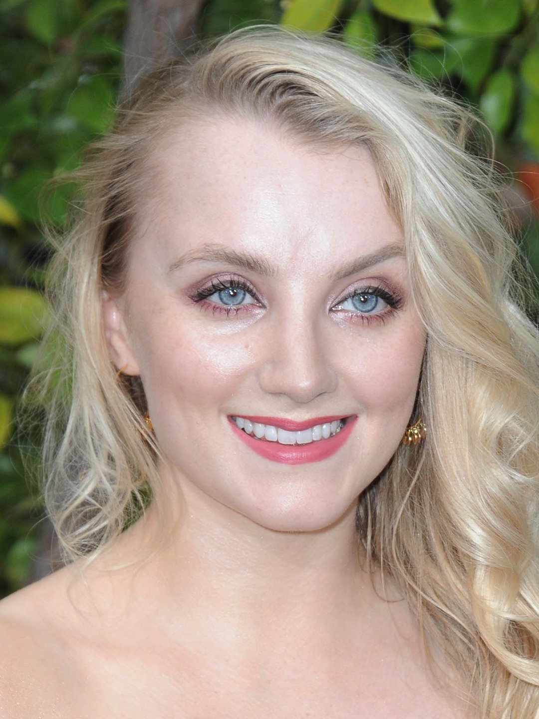 Happy 31st Birthday, Evanna Lynch! 