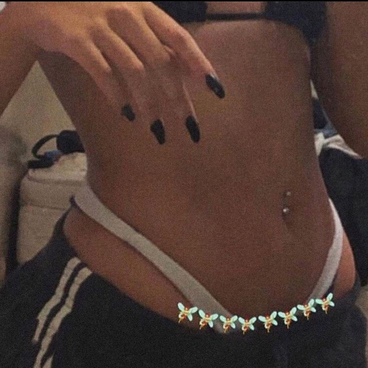 KeiCaulhoun_'s tweet photo. Buenas noches. ✨️ https://t.co/BI00oULLxo