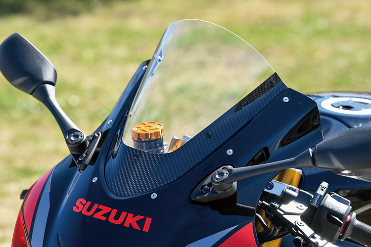 PhilWebike's tweet photo. SUZUKI GSX-R1000R: The wheels are forged magnesium Machesini M10R wheels with 10-spoke design, Ohlins FGR&T front forks, Ohlins TTX rear forks, and the latest titanium exhaust from K-Factory. https://t.co/fsC9O9yIUG #Webikeph #Suzuki #GSXR1000R #JCC https://t.co/aOUoedAGt0
