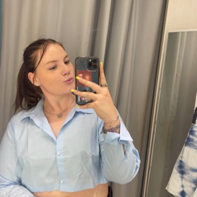 sydney_rivers's tweet photo. #NewProfilePic https://t.co/VmsrDQoRms