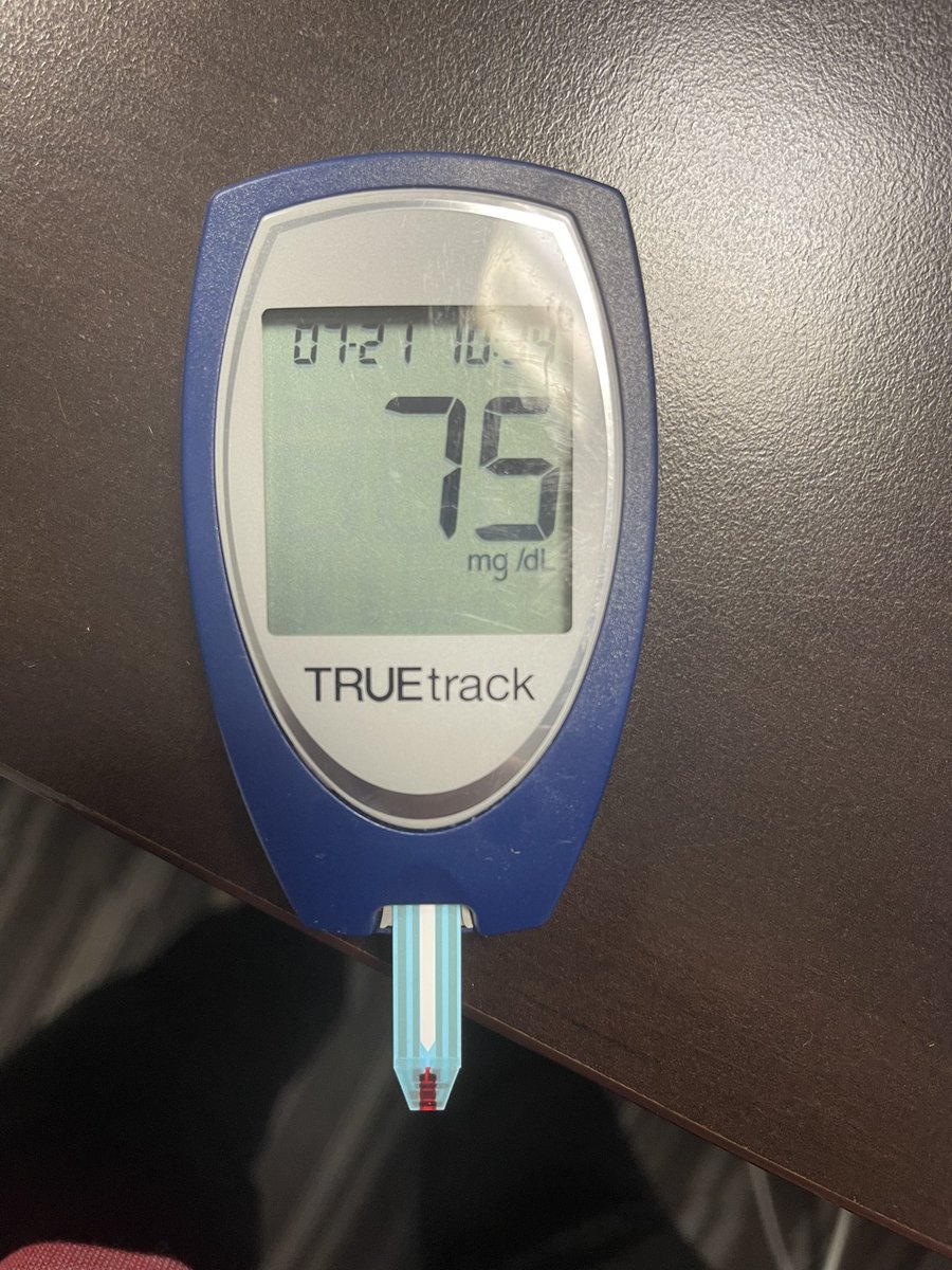mcorcelli's tweet photo. Anyone with pre diabetes or diabetes looking to put it into remission. DM me. here is my blood sugar now, I never took a picture of what it was bc I was embarrassed. Don’t tell anyone, after 120 units of Insulin, that same machine said 575. No meds 75!Believe in miracles! I’m 1 https://t.co/euxxKIK4BC
