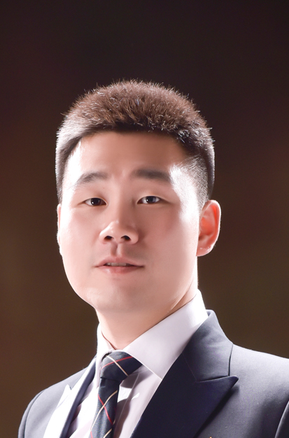 OAE_SoftScience's tweet photo. ๐๐Welcome Dr. Dongdong Han to join our Youth Editorial Board.
Dr. Han comes from the College of Electronic Science and Engineering, Jilin University, China.
His research emphasizes on #LaserTechnologies; #Carbon-based MEMS; #FlexibleElectronics. https://t.co/iUuhSYwIBM