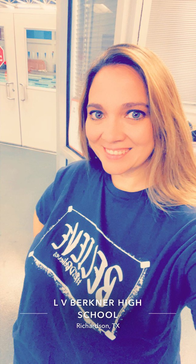 AmberHohmanRLA's tweet photo. Official first day @bhsstem with our Rams! 💚🐏🤍 So excited to work with THE OG @CoachHohman this year! Looking forward to this new year full of possibilities. #Herd #OneChange #RISDBelieves #RISDFirstDay2022 #RISDLitandInt https://t.co/ZnH5COwlVu