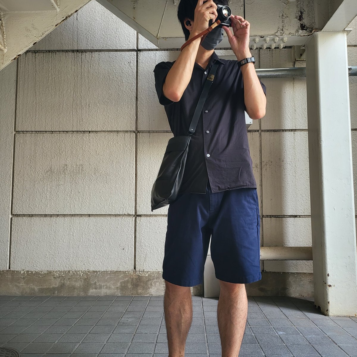 BestLesure_A's tweet photo. 高澤けーすけ(@saradaregend)さんと #drip さん渾身の #flextrap がカッコよすぎてレザーのクラッチバックをつけたらめっちゃいい感じのカバンに。。。
アンカーリンクスで本来の用途と肩掛けとでさくっと切り換えできるギミックも大変よきです。 https://t.co/zonXbUz0xi